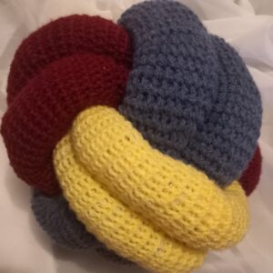 Coussin boule tricolore